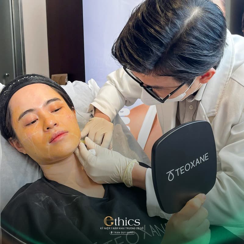 Phác đồ cá nhân hóa trong trẻ hóa và phục hồi da chuẩn y khoa
